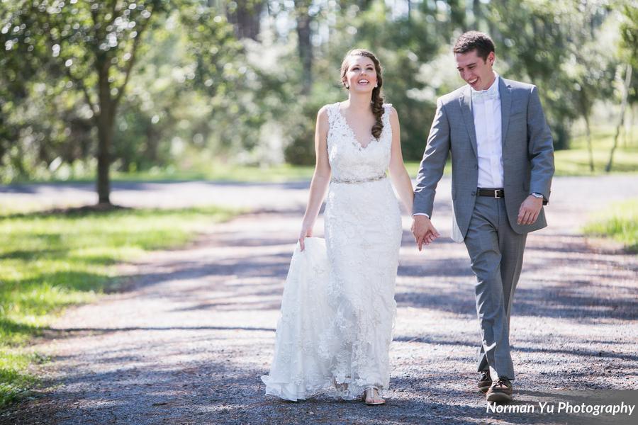 Stetson Wedding Bride and Groom | The Keeler Property Outdoor Wedding Venue Jacksonville FL